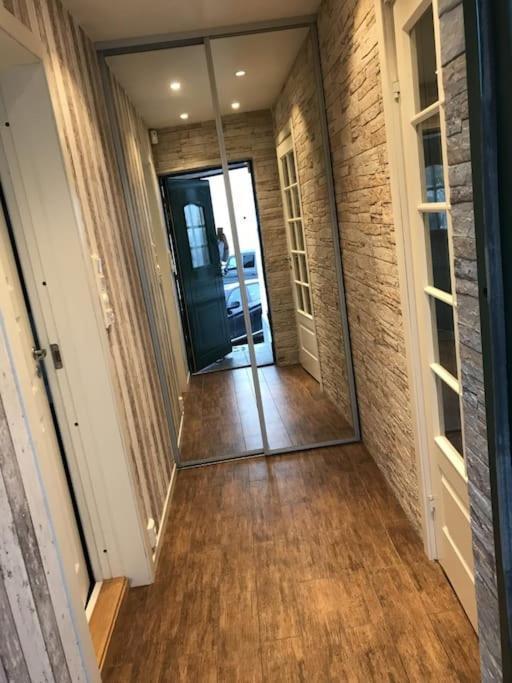 Stort Hus I Porsgrunn Sentrum Med Gangavstand Til "Alt" & Gratis Parkering Til Flere Biler Exteriör bild